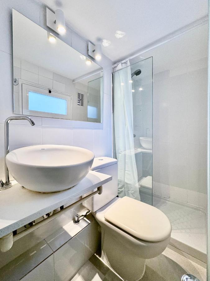 Charming Tirso De Molina IV Apartment Madrid Bagian luar foto