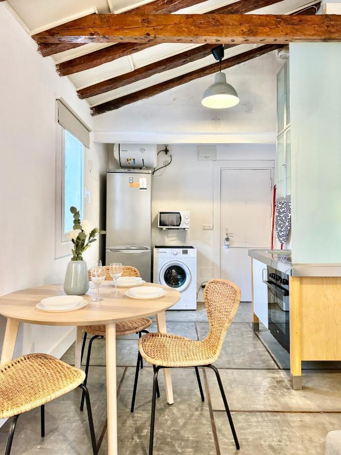 Charming Tirso De Molina IV Apartment Madrid Bagian luar foto
